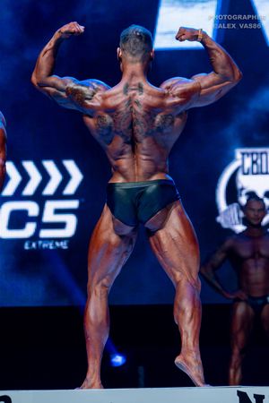 CLASSIC PHYSIQUE +178